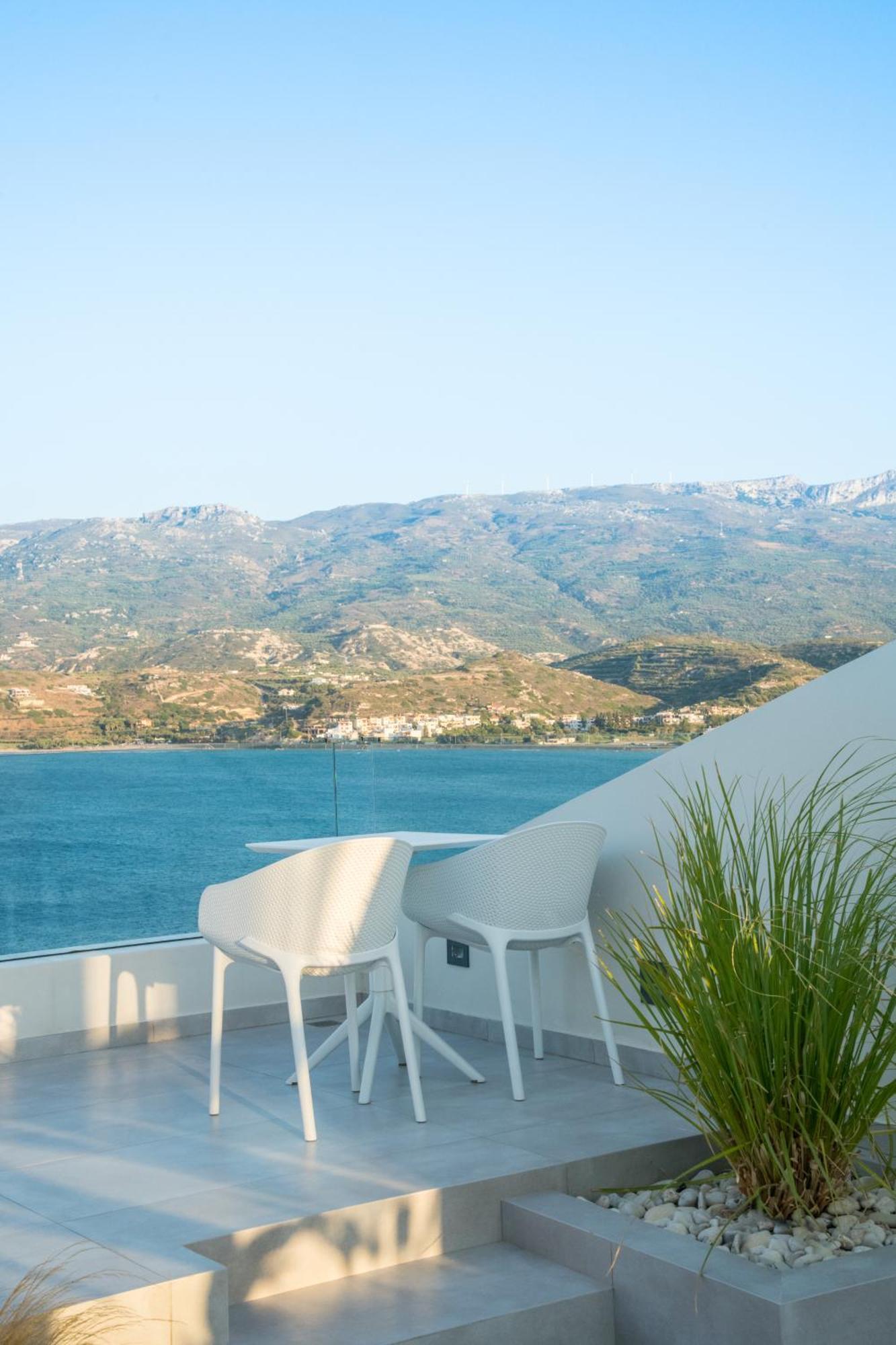 Gm Exclusive Luxury Suites & Spa Sitia  Bagian luar foto